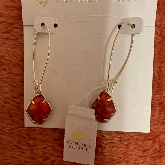 Kendra Scott Coral Earrings - Picture 2 of 5